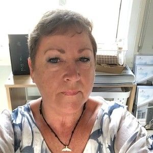 Meet your Posher, Christine